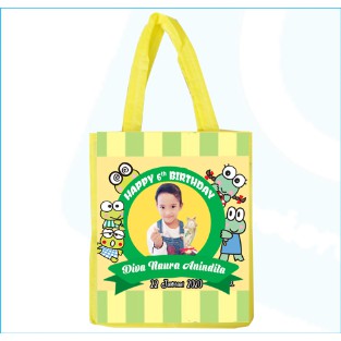 

PROMO TAS ULTAH CUSTOM UK 20 x 15 x 25 (PxLxT)