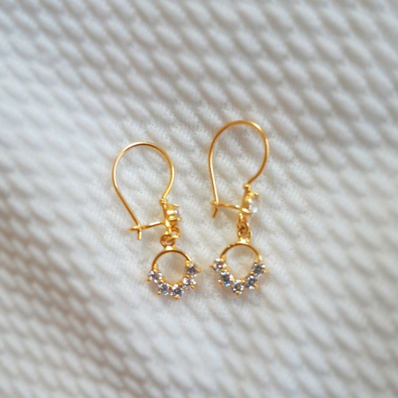 Anting Kait  Ring Mata Putih Emas Muda 1 gr