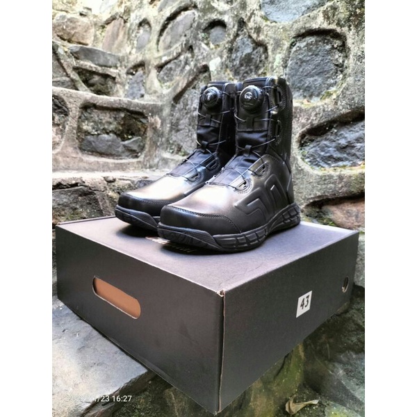 Sepatu PDL Tali Putar Tactical Centurion Terbaru