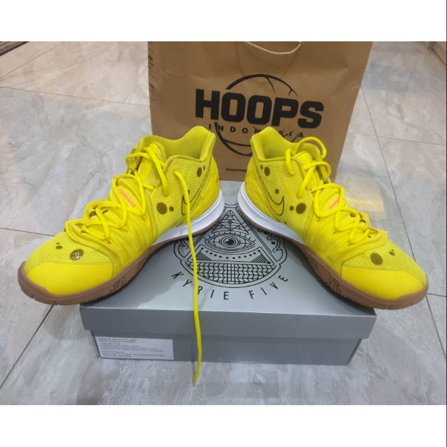 Nike basket kyrie 5 Nickelodeon spongebob us10 size44 mint condition