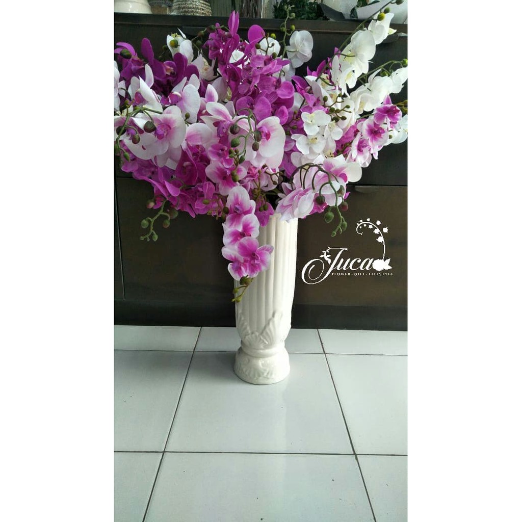 Vas/ Pot Bunga Keramik Salur Panjang