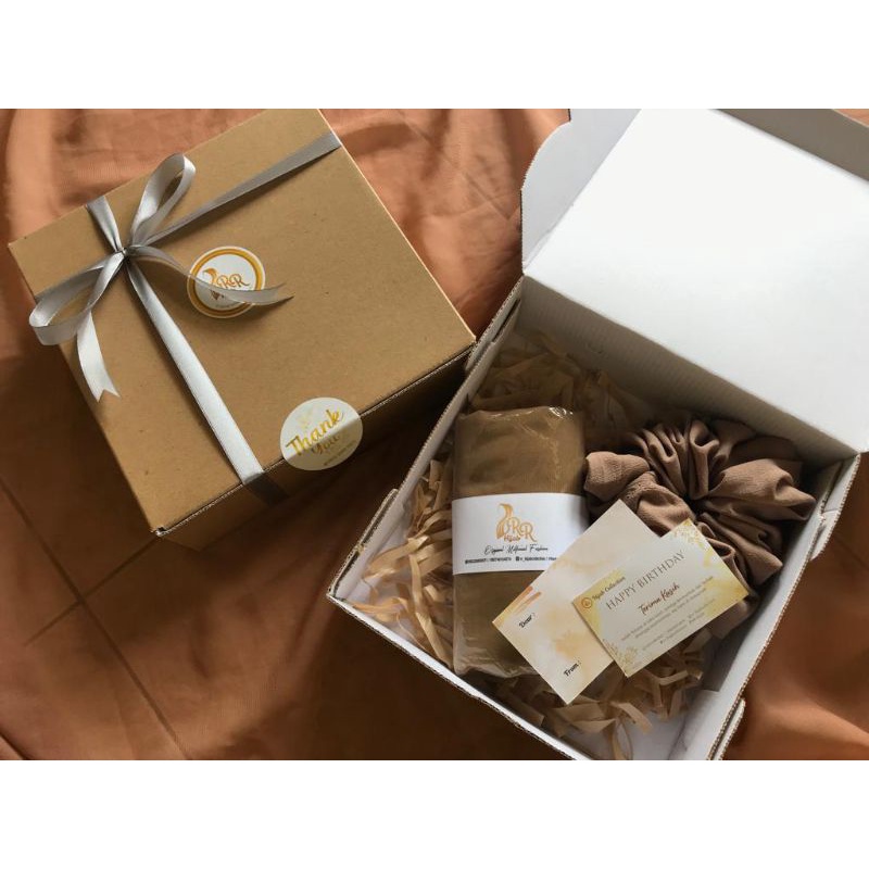 

COD HAMPERS MURAH/COD HAMPERS BELLA SOALE MURAH/COD KADO CEWEK MURAH