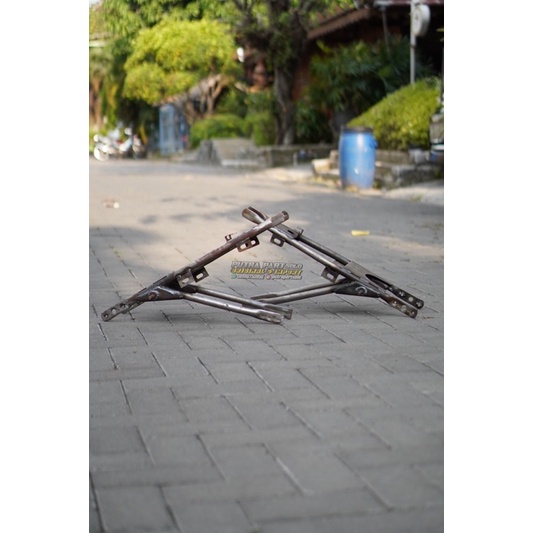 Sambungan rangka gl100 gl125 buntutan rangka gl100 gl125