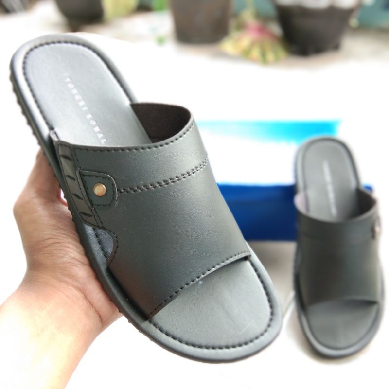 Yongki komaladi pria Sandal slop cowo terbaru