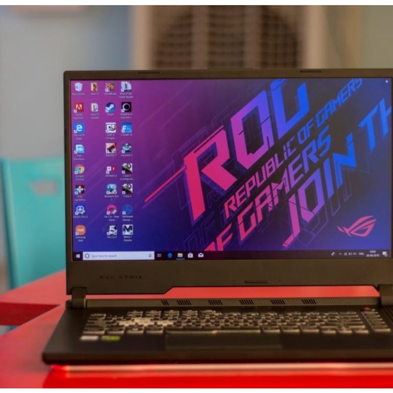 laptop second ASUS ROG STRIX Gaming G531G CORE I7 GEN9 RAM 8GB SSD 512 HDD 1TB vga nvidia GEFORCE GT