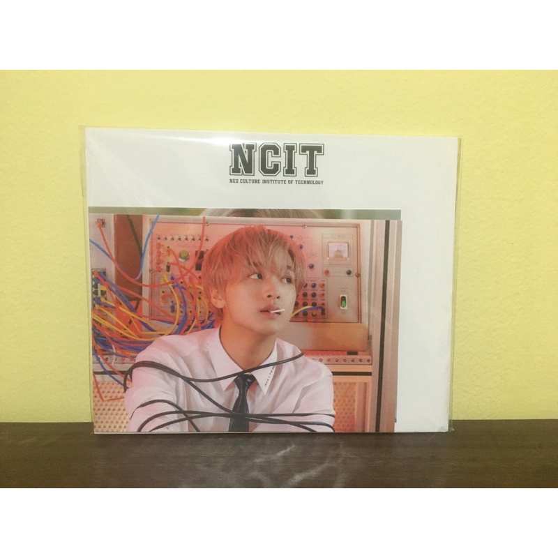 MD MERCHANDISE NCIT POSTCARD PHOTOFRAME HAECHAN