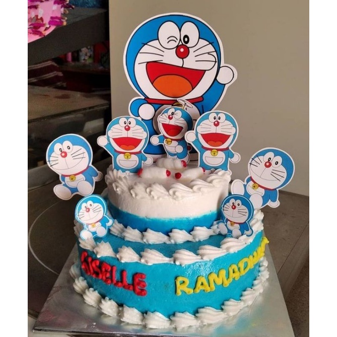 

kue ultah / ulang tahun doraemon 2 tingkat