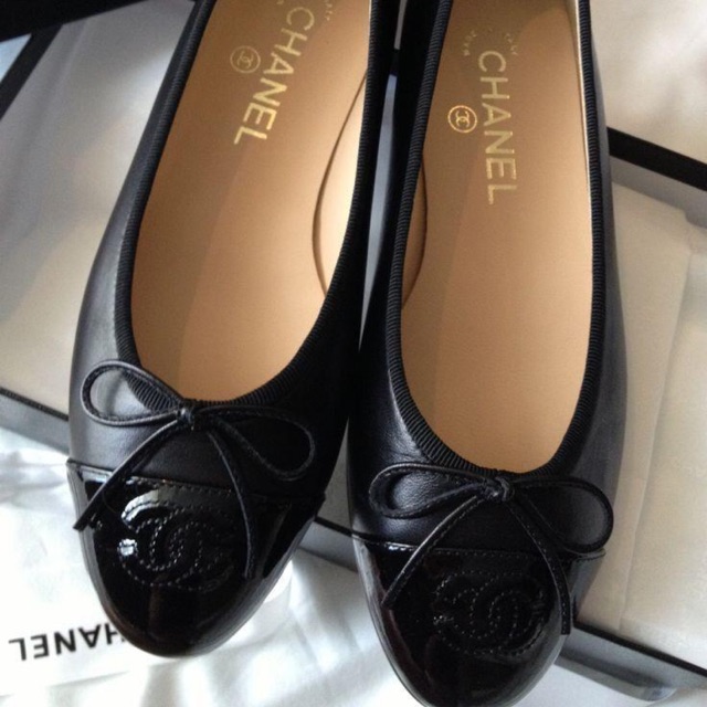 Chanel Classic Flats