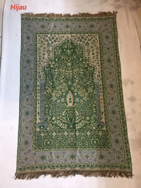 Sajadah aljeddah motif batik