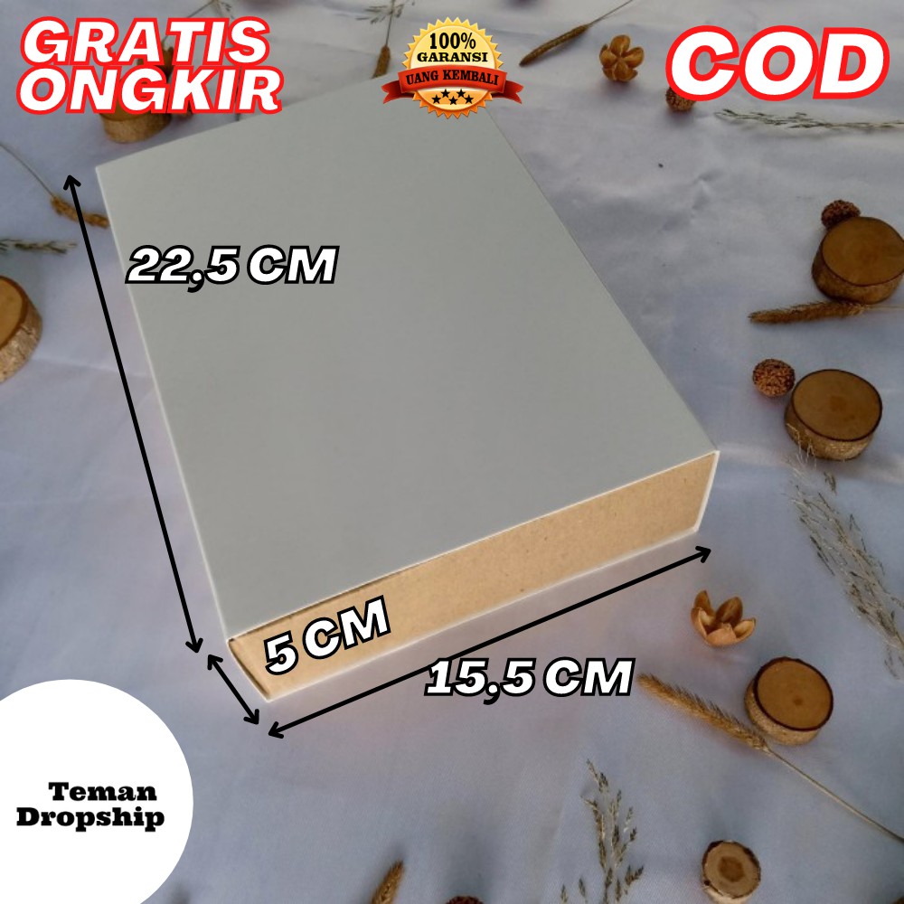 

KARDUS HAMPERS KOTAK KADO GIFT BOX KADO KOTAK HAMPERS SIZE 22,5X15,5X5 CM - MIX