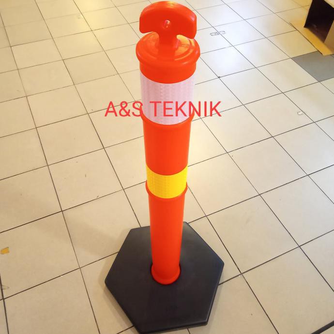 

Ready Stock!! Stick Cone Base Plastik Hitam 120Cm Pembatas Jalan Traffic Murah