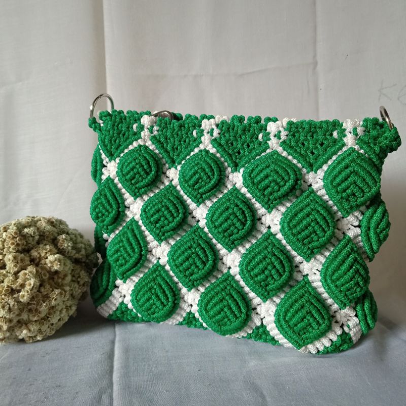 Tas Tali Kur Motif Daun Dengan Tali