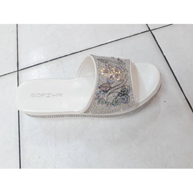 Wedges sofiya bunga white