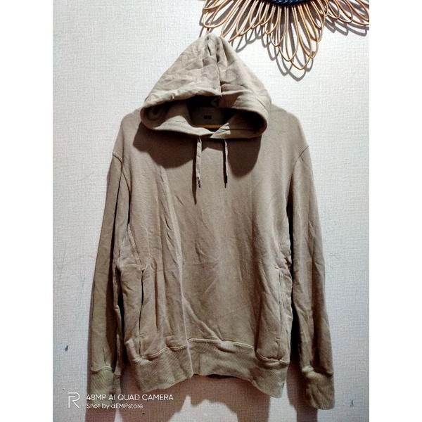 HOODIE UNIQLO LIKE NEW PARAH ori tag TEENIE WEENIE LIKE NEW