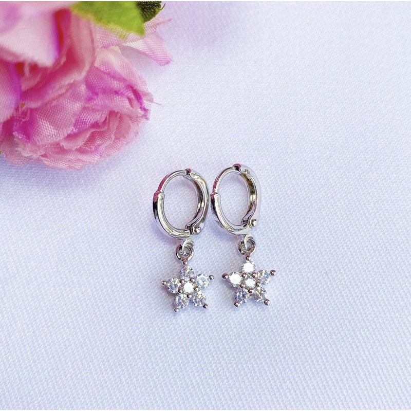 Anting Remaja/Dewasa Flower Petal 5 Lapis Emas
