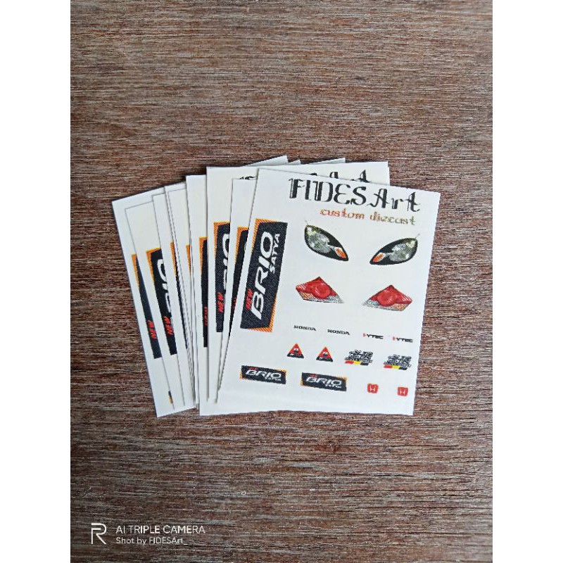 Decal transparant Tomica Brio satya