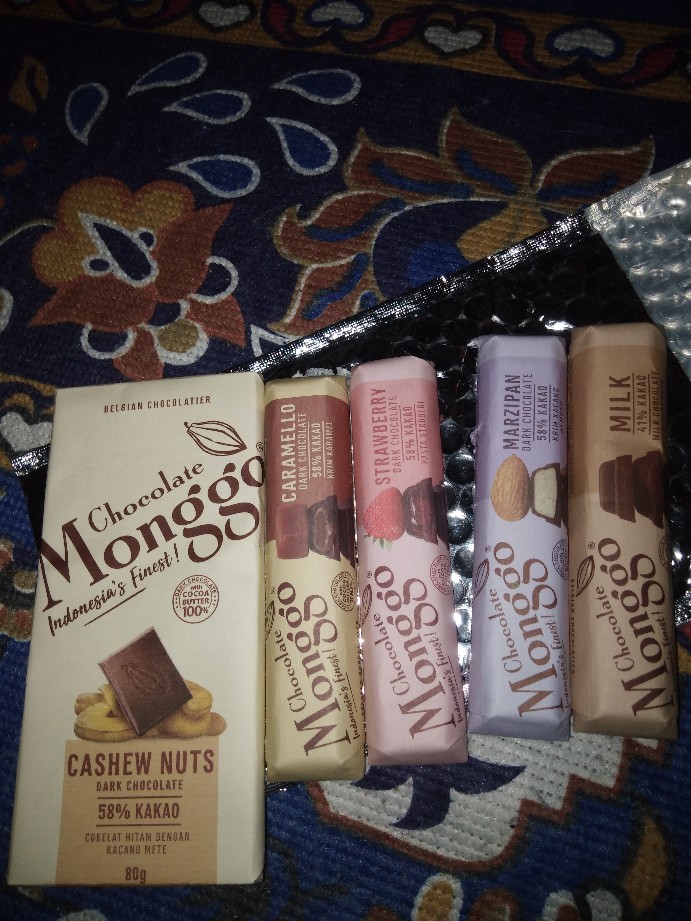 Caramel Dark Chocolate Cokelat Monggo 100 Kakao Butter 40g Karamel Coklat Hitam Snack Shopee Indonesia