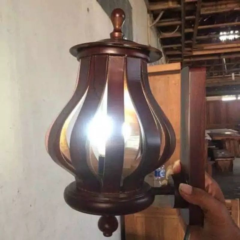 Lampu Dinding Hiasan Pajangan Furniture Dari Kayu Jati Asli Blora 25cm