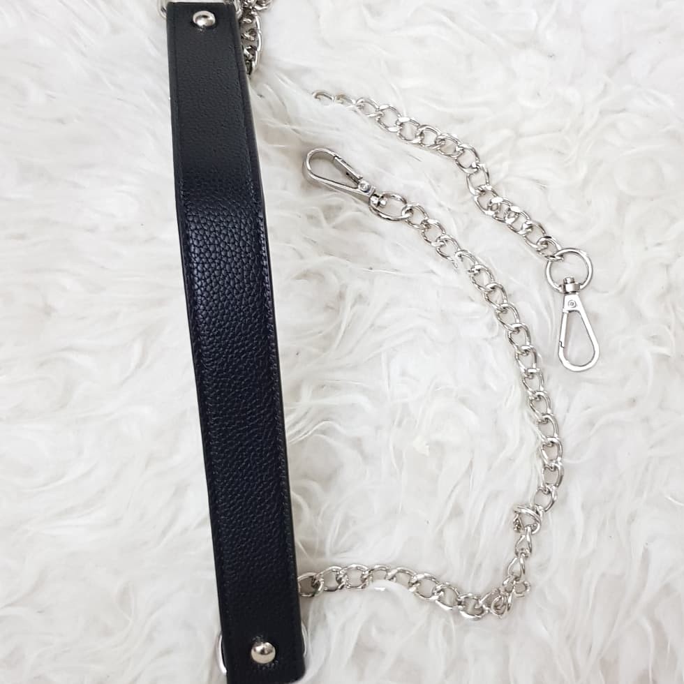 Chain with pu leather bag strap