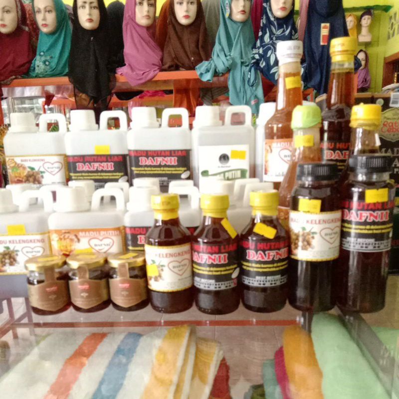 

MADU ASLI MADU SUMATRA MADU KELENGKENG MADU PUTIH MADU HITAM MADU HITAM PLUS PAHIT