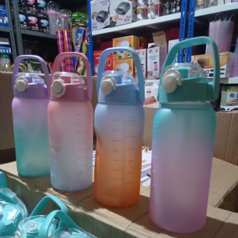 Botol minum Viral 2 Liter kekinian