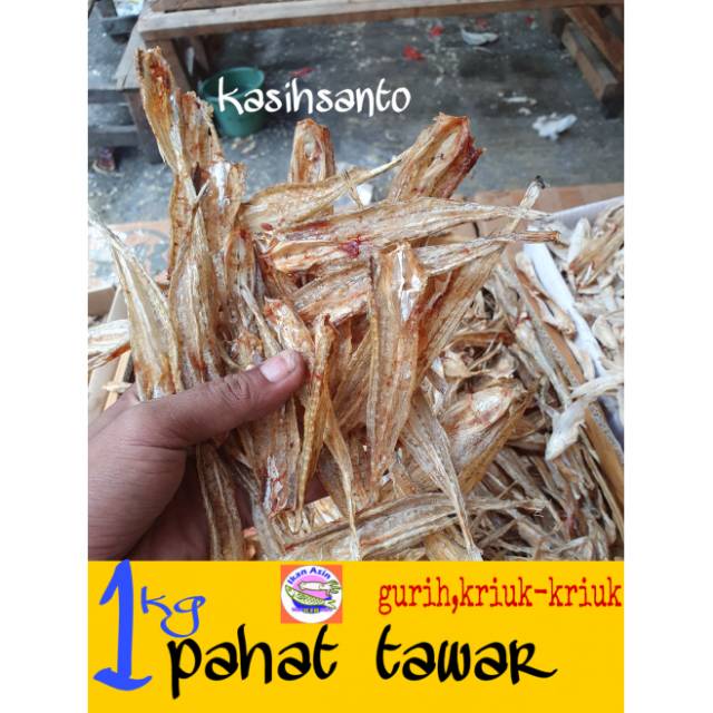 

Ikan asin pahat tawar tipis-1kg