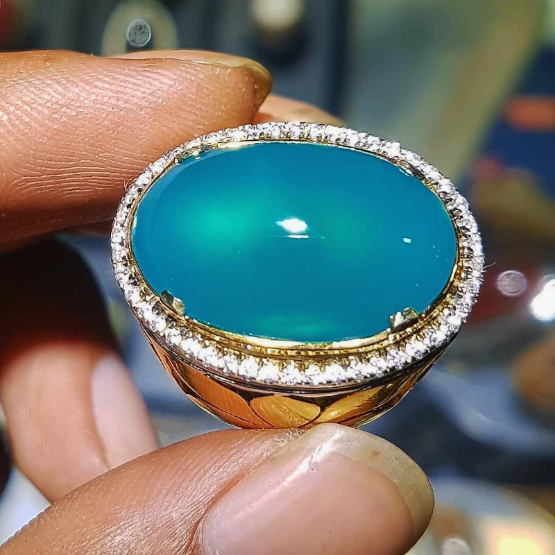 bacan bluish