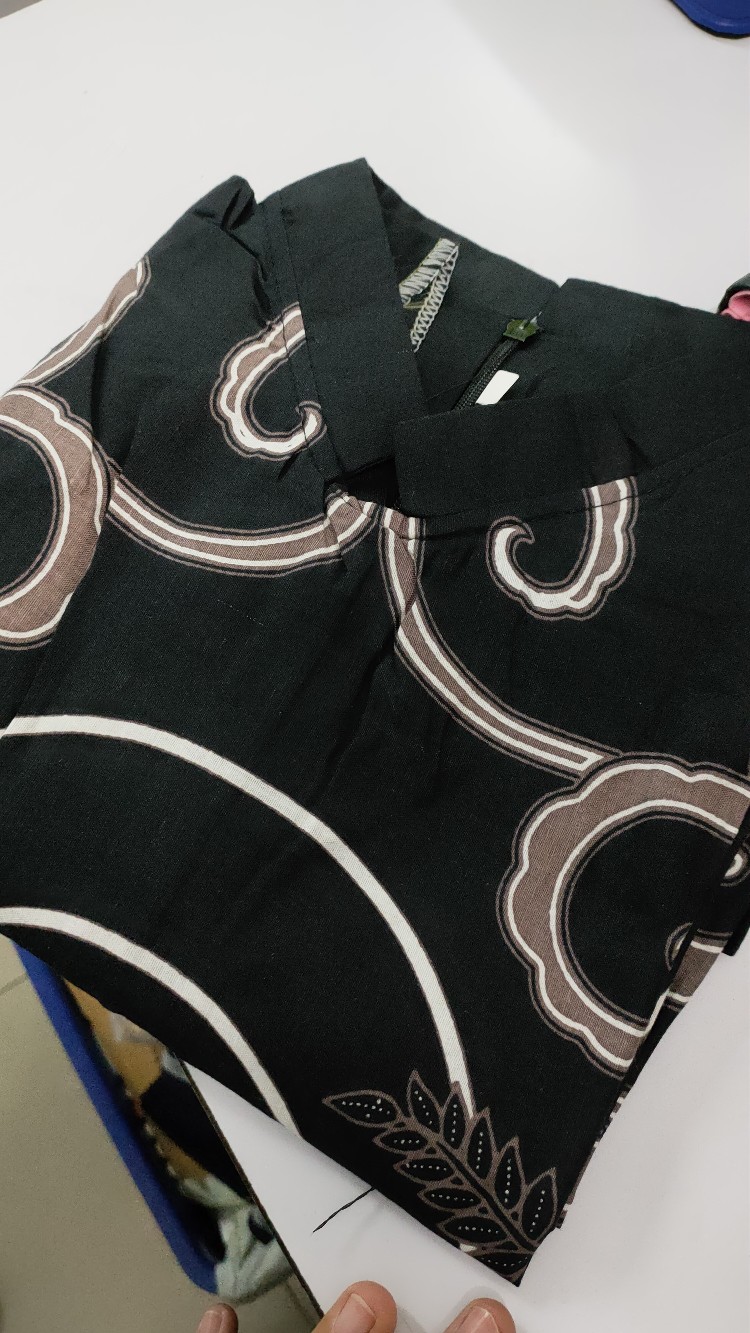 Baju Batik Tunik  Jumbo Size M L Xl Xxl Modern Cantik / Atasan Batik Kerja Kondangan Wanita Terbaru