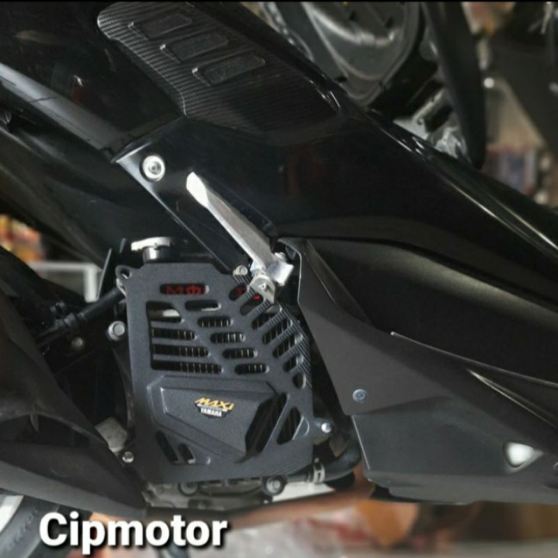 Cover tutup radiator Nmax 2015 - 2022 Aerox Lexi Maxi