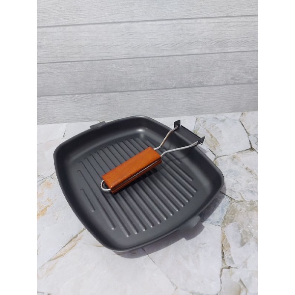 Square Grill Pan 28 Cm - Wajan Teflon BBQ Anti Lengket Serbaguna