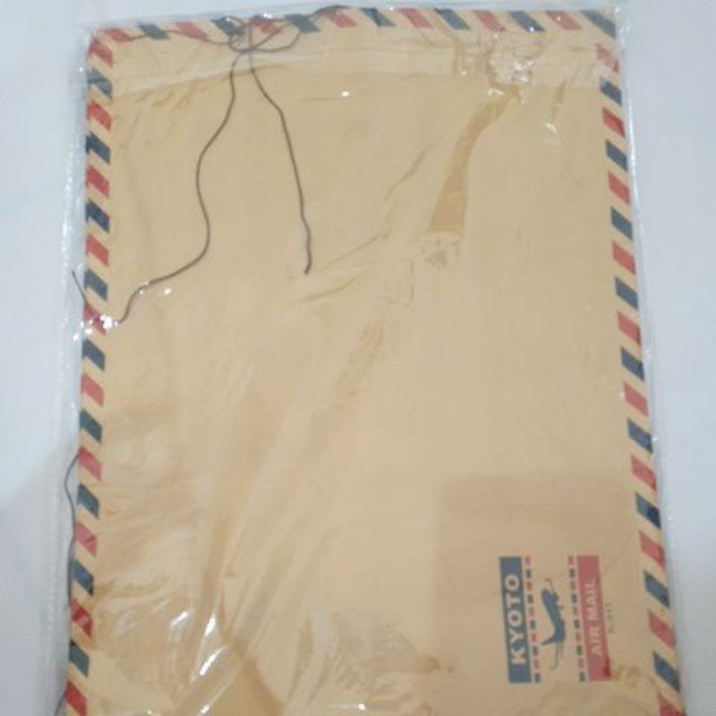 

Amplop coklat