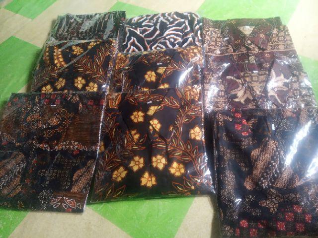 Kemeja Batik Pria Lengan Panjang Sogan