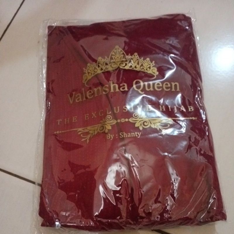 KHIMAR JERSEY JUMBO V KHIMAR SYARI SIZE L VALENSHAQUEEN VALENSHA QUEEN GROSIRJILBAB-Maroon