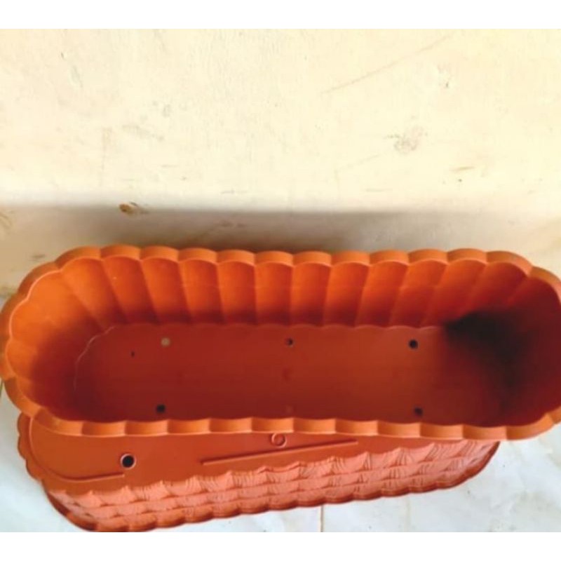 pot panjang kayu 60cm coklat // pot panjang tanaman