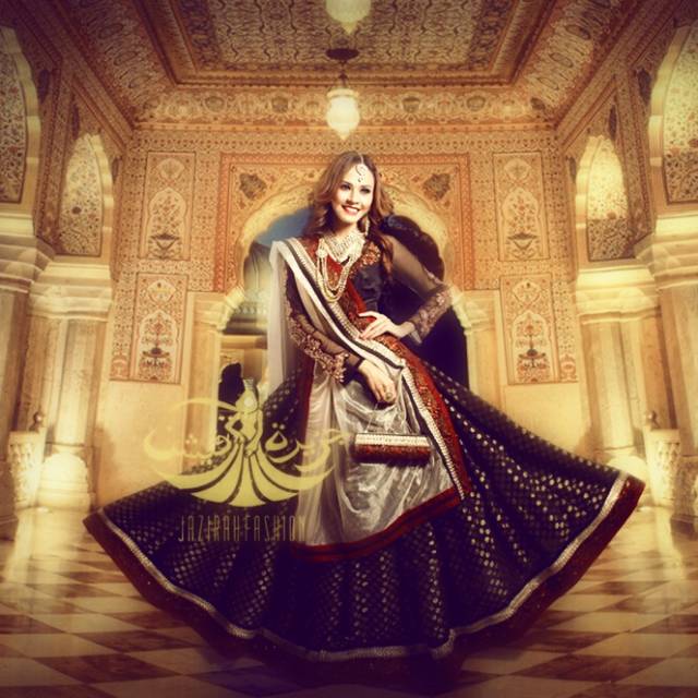 Lehenga Choli Baju India