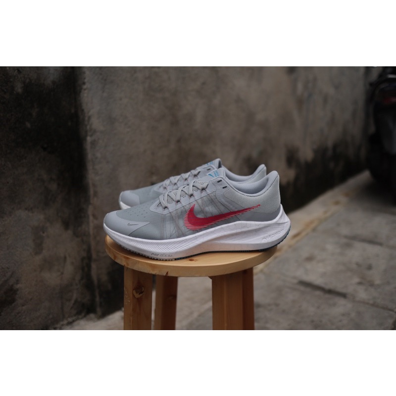 Nike Zoom Winflo 8 original running