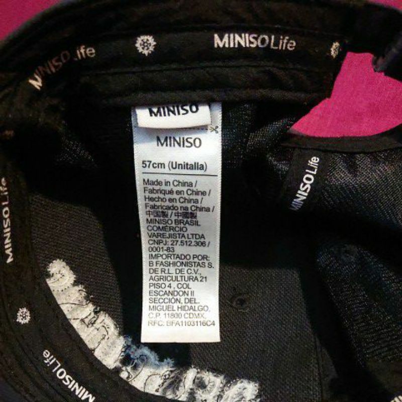 PRELOVED TOPI MINISO ORIGINAL