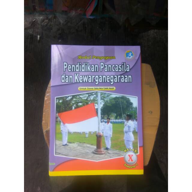 

LKS PPKn SMA Kelas X Semester 1 K 13