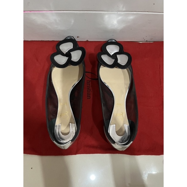 preloved good condt flat shoes mesh Christian Louboutin sz 38,5