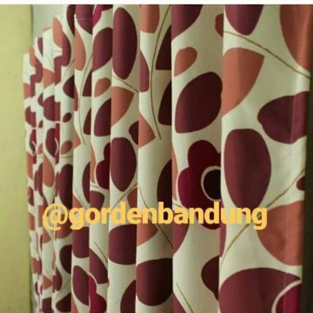 gorden jendela gorden minimalis gorden pintu tirai jendela hordeng kordeng gordeng motif bunga merah