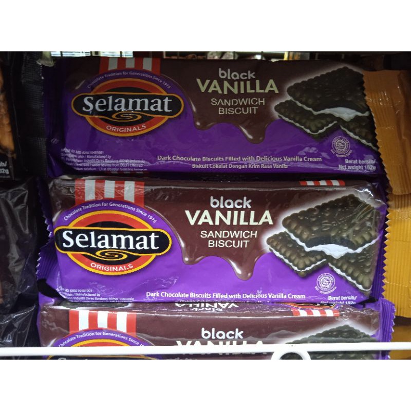 

Selamat Sandwich Biscuit Black Vanila 102 Gram