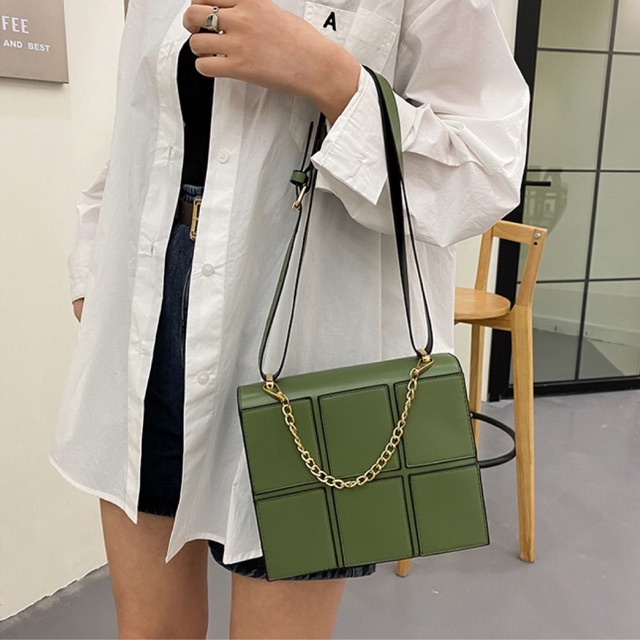 KOREAN CHIC FASHION LEATHER SLING BAG / SHOULDER BAG FASHION KOREA / TAS SELEMPANG FASHION / TAS KONDANGAN / TAS SLEMPANG IMPORT KULIT RANTAI