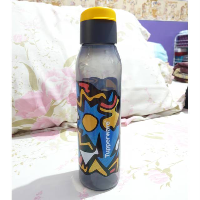 Botol minum Tupperware