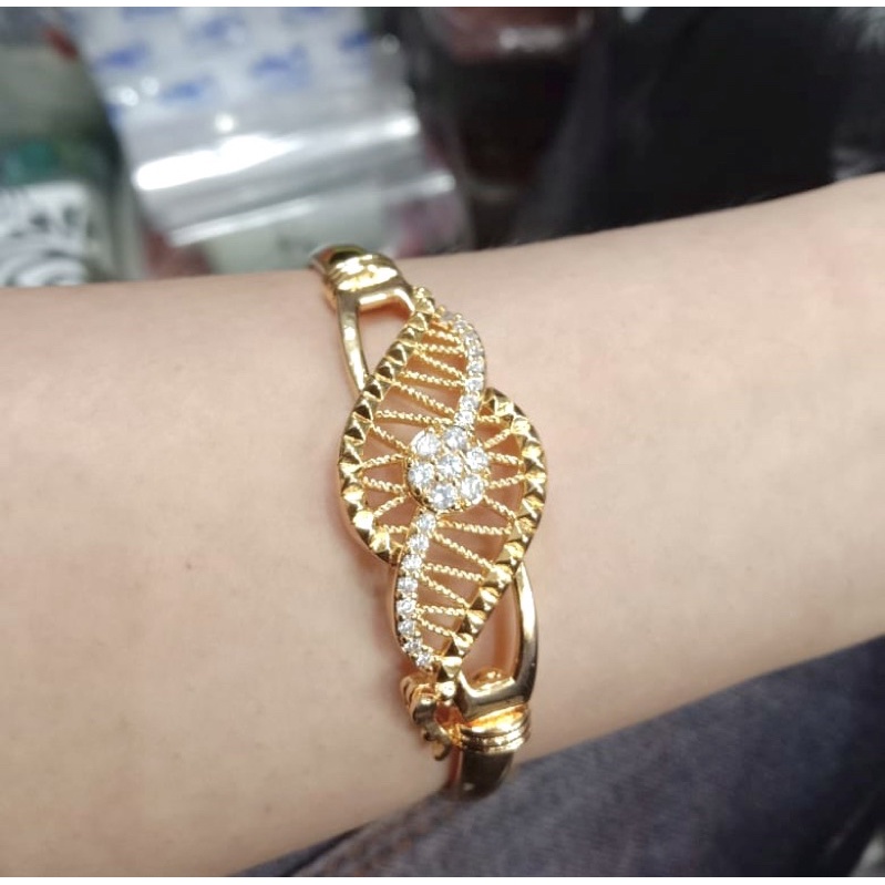 Gelang tangan wanita //gelang bangle//perhiasan wanita//gelang//gelang buka’an lapis emas