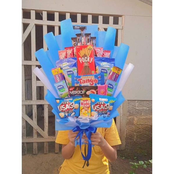 Bucket snack tema biru