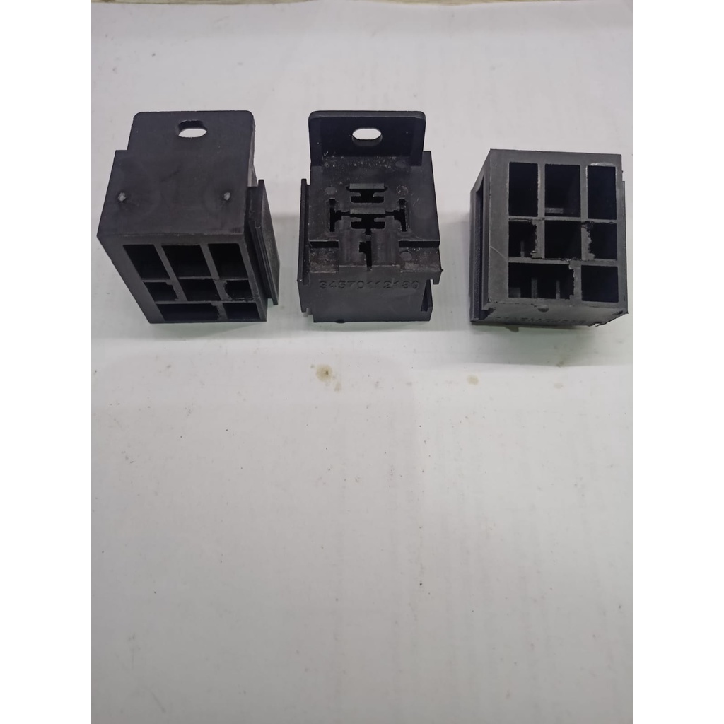 SOCKET RELAY HITAM 4 KAKI DAN 5 KAKI / SOKET RELAY / TEMPAT RELAY