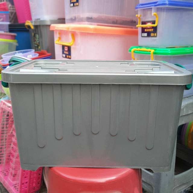 Container Box 30 Liter Abu abu