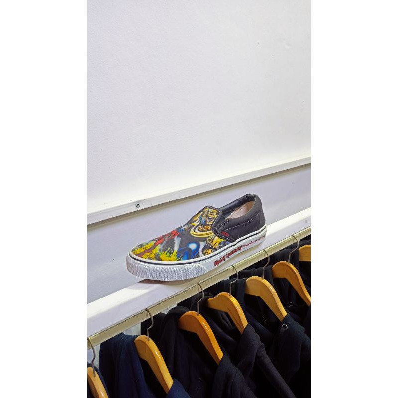 VANS slip on iron maiden