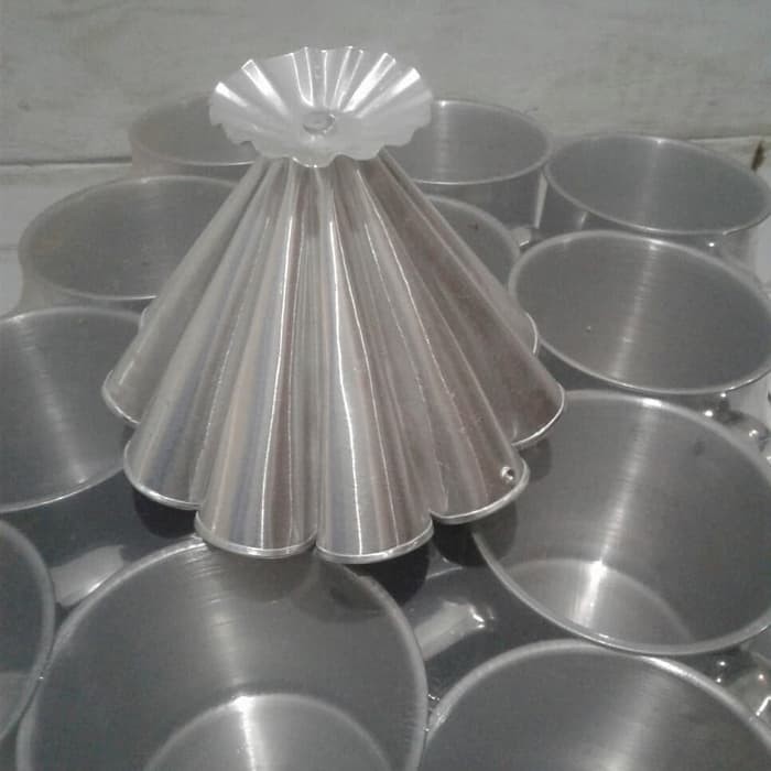 Cetakan Tumpeng Nasi Kue Loyang Rok Barbie Bergelombang Mini Kecil ck1377