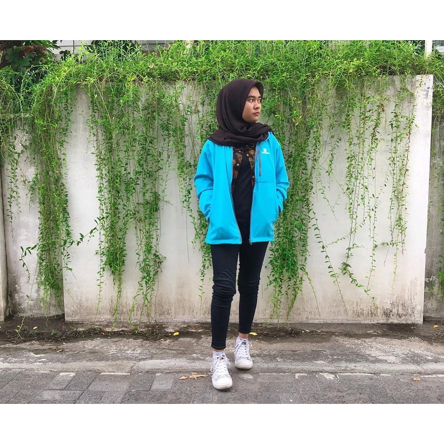 Jaket Outdoor Consina Vista Trail Women Series
